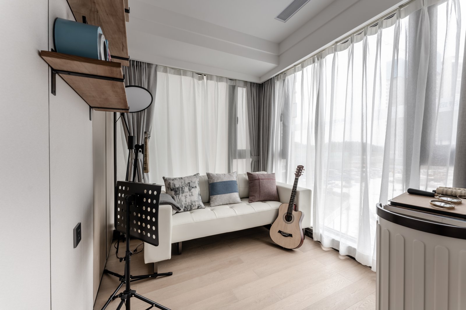 現代簡約風格室內設計家裝案例-多功能房 現代簡約風格室內設計家裝案例-多功能房