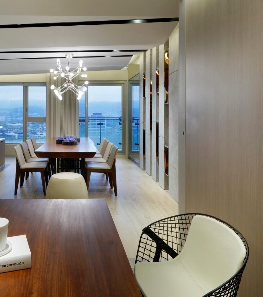 裝修案例現(xiàn)代奢華風格室內(nèi)裝修效果圖-餐廳 裝修案例現(xiàn)代奢華風格室內(nèi)裝修效果圖-餐廳