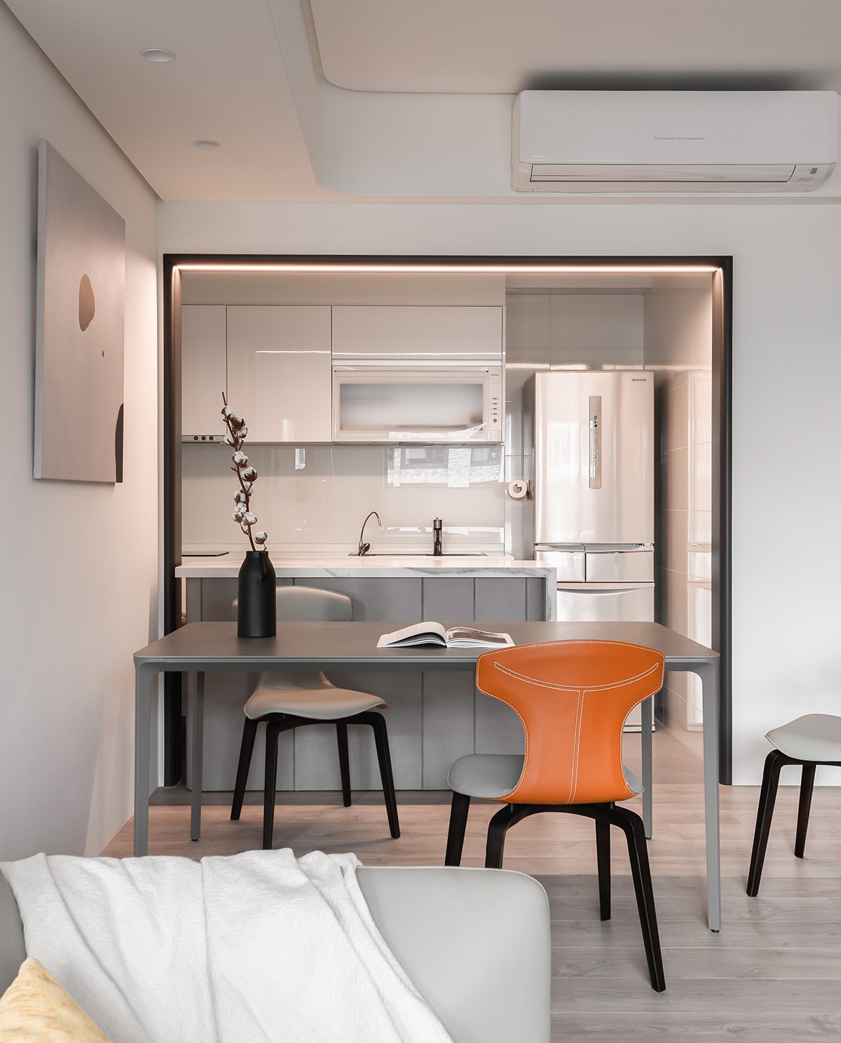 廣州裝修公司現代簡約風格室內裝修效果圖-餐廳 廣州裝修公司現代簡約風格室內裝修效果圖-餐廳