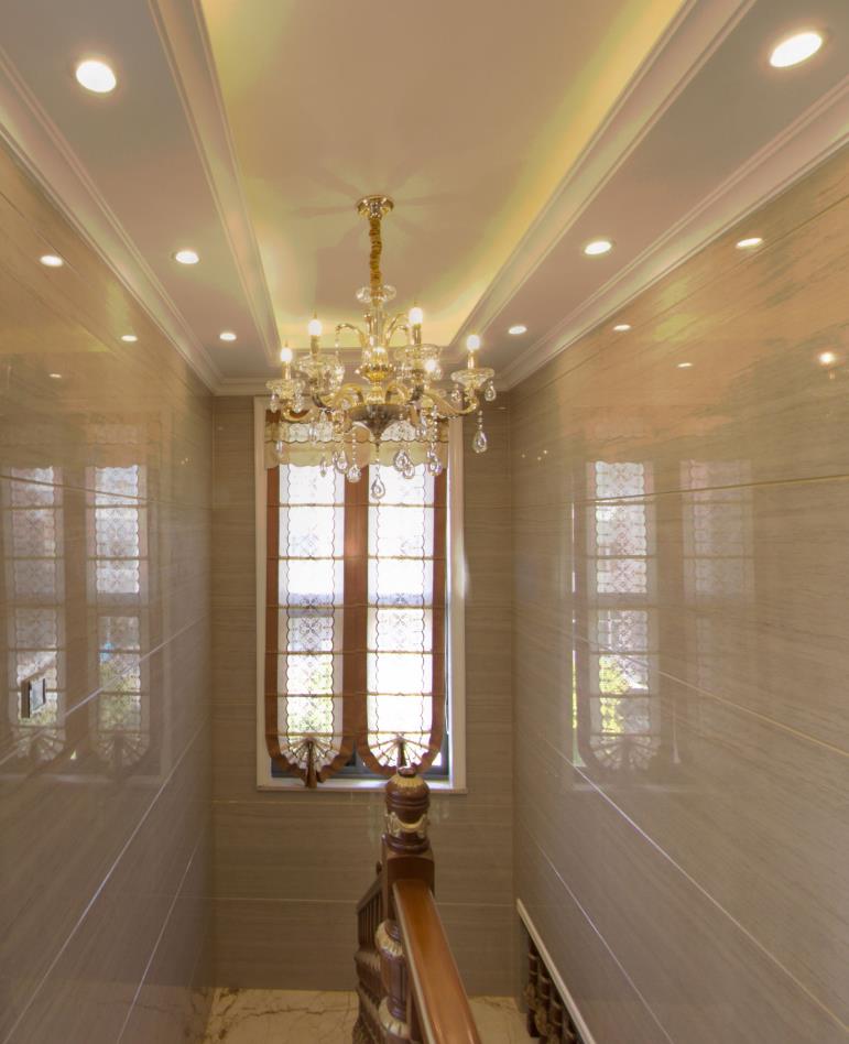 別墅裝修歐式奢華風(fēng)格-樓梯 別墅裝修歐式奢華風(fēng)格-樓梯