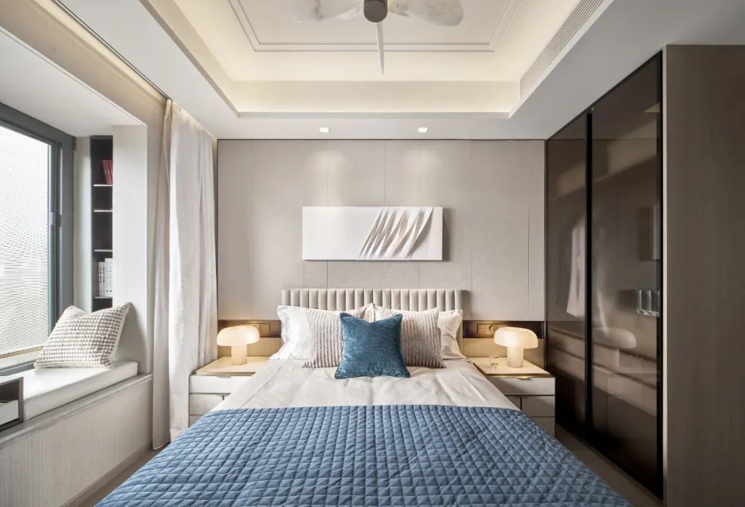 現(xiàn)代簡約風(fēng)格室內(nèi)設(shè)計家裝案例-次臥 現(xiàn)代簡約風(fēng)格室內(nèi)設(shè)計家裝案例-次臥