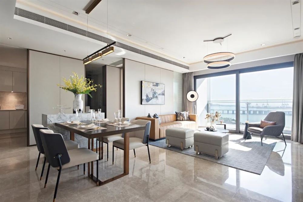 佛山市恒大&middot;酈湖城歐式風(fēng)格三居室裝修案例